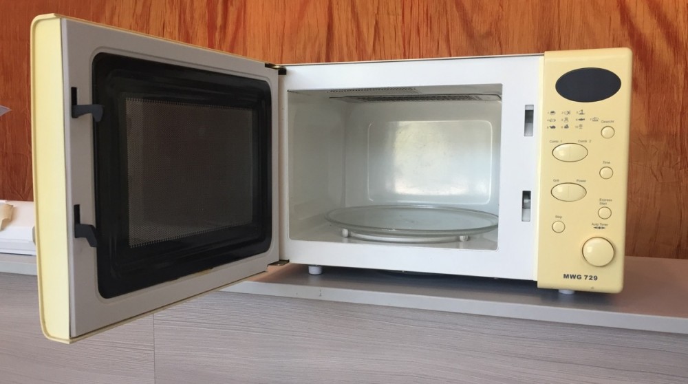 Használt Clatronic MWG729 mikrhullámú sütő [H1320] - árak, vásárlás