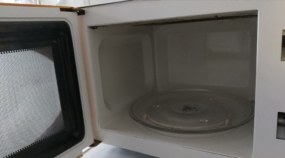 Használt Clatronic MWG733 mikrohullámú sütő [H2733] - árak, vásárlás