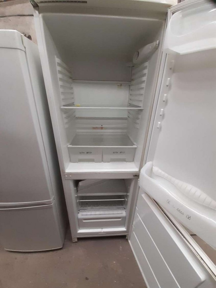 Használt Zanussi ZK 21/10 AGO alulfagyasztós hűtőszekrény [H12407 ...