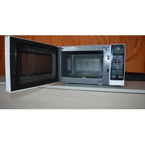 Használt Sharp R642INW grilles mikrohullámú sütő [H536] 