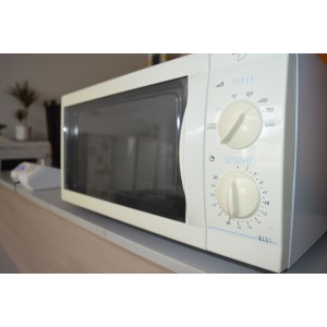 Használt Whirlpool AVM 401/WP/WH mikrohullámú sütő [H550] 