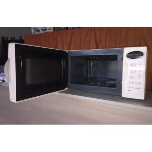 Használt Samsung CE283GN mikrohullámú sütő [H636] 
