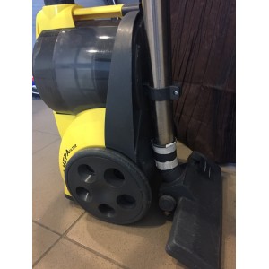 Használt Beez VC-L-1610-Y porszívó [H653] 