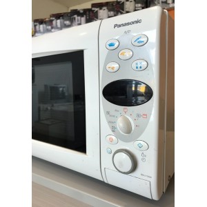 Használt Panasonic NN-J155W mikrohullámú sütő [H783] 