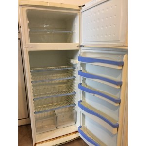 Használt Indesit DF02X kombinált hűtőszekrény [H878] 
