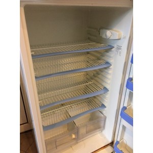 Használt Indesit DF02X kombinált hűtőszekrény [H878] 