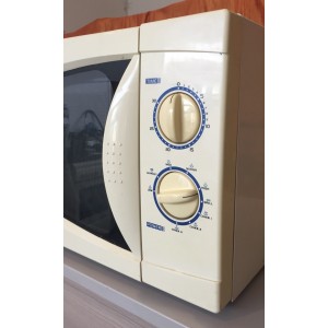 Használt Galanz WD700L17-5 mikrohullámú sütő [H1384] 