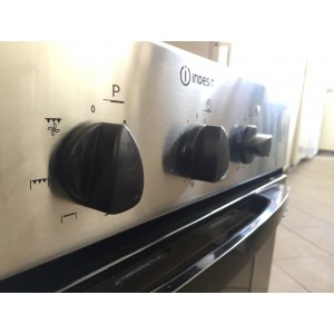 Használt Indesit FI 51 B.IX beépíthető sütő [H1561] 