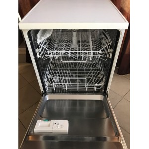 Használt Whirlpool ADP750WH keskeny mosogatógép [H1810] 