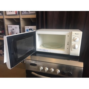 Használt Whirlpool MD101 mikrohullámú sütő [H2424] 