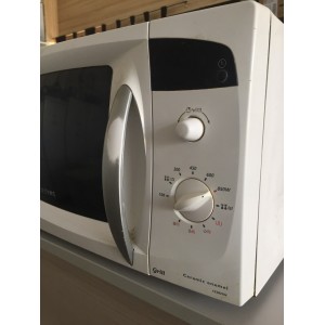 Használt Samsung CE282DN mikrohullámú sütő [H2477] 