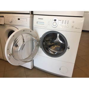 Használt Samsung WF0500NXW keskeny mosógép [H2563] 