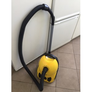 Használt Zanussi ZAN2245 porzsákos porszívó [H3413] 