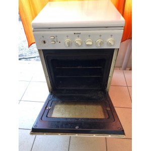 Használt Indesit gáztűzhely grill funkcióval [H3580] 