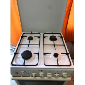 Használt Indesit gáztűzhely grill funkcióval [H3580] 