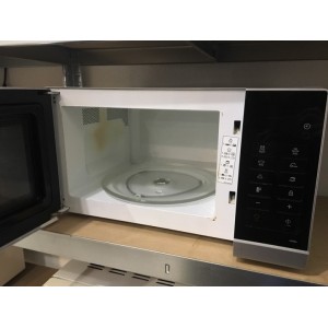 Használt Samsung MW86N mikrohullámú sütő [H3689] 