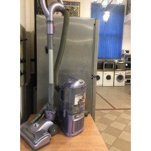 Használt Shark NV350SL antiallergén porszívó [H3700] 