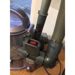 Használt Shark NV350SL antiallergén porszívó [H3700] 