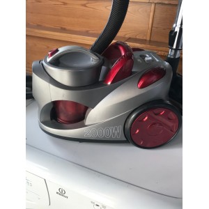Használt Clatronic BS1248 porszívó [H3776] 