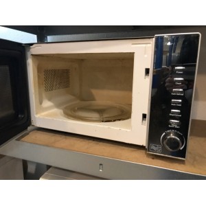 Használt Tesco MWS07 mikrohullámú sütő [H3883] 