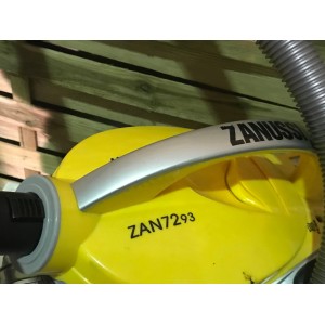 Használt Zanussi ZAN7293 porszívó [H3974] 