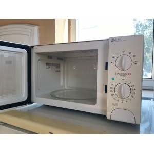 Használt Daewoo KOR-63F7 mikrohullámú sütő [H4622] 