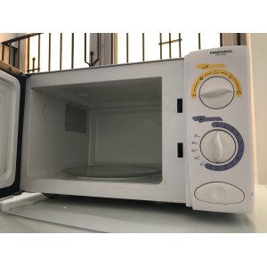 Használt Daewoo KOR-63A5 mikrohullámú sütő [H5045] 