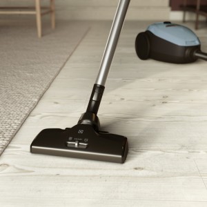 ELECTROLUX PD82-4MB Pure D8.2 szuper csendes porzsákos porszívó