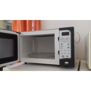 Használt ITT WD-900AP23 mikrohullámú sütő [H5760] 