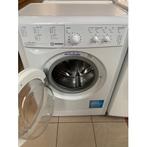 Használt Indesit IWSC 51051 keskeny mosógép [H7015] 