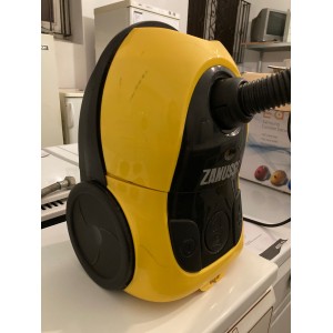 Használt Zanussi porszívó [H7145] 