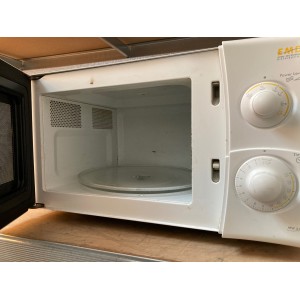 Használt DeLonghi MW311 mikrohullámú sütő [H7242] 