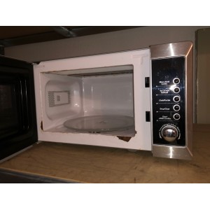 Használt Tesco MG2015 mikrohullámú sütő [H7295] 