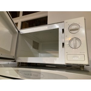 Használt Elin MIK4700 mikrohullámú sütő [H7567] 