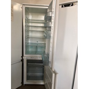 Használt Electrolux ER8124I beépíthető hűtőszekrény [H8197] 