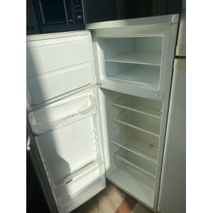 Használt Zanussi ZRT 324 W felülfagyasztós hűtőszekrény [H8330] 