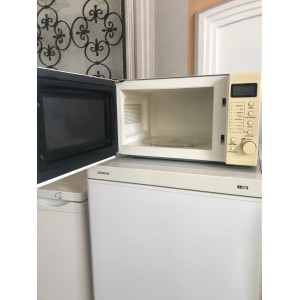 Használt Tesco MT07 mikrohullámú sütő [H8794] 