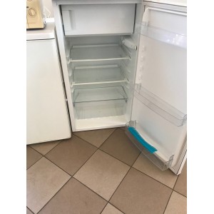 Használt Zanussi ZRA17800WA normál hűtő [H8963] 