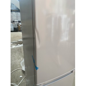 Gorenje NRK4181ANW SZÉPSÉGHIBÁS Alulfagyasztós hűtőszekrény