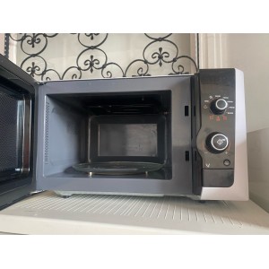 Használt Electrolux EMS 21400 W mikróhullámú sütő [H9810] 