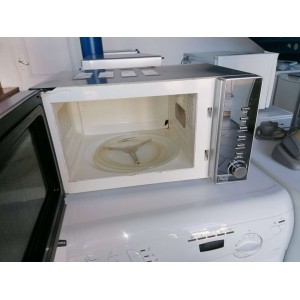 Használt Tesco MWS07 mikrohullámú sütő [H10088] 