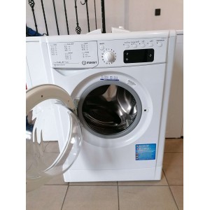 Felújított Indesit IWSNE 61253 keskeny mosógép [HFV9] 
