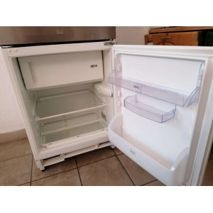 Használt Zanussi ZUS 6144 beépíthető hűtőszekrény [H10298] 