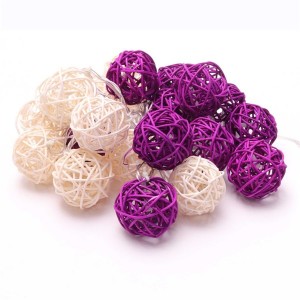 Iris Gömb alakú fonott/rattan/4m/meleg fehér + lila/20db LED-es/3xAA elemes fénydekoráció 