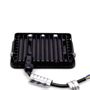 Iris Lighting Z plus 10824680 20W 4000K1600lm LED reflektor 