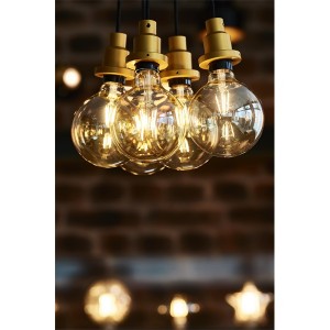 Osram Vintage átlátszó üveg búra/5W/300lm/2000K/E27 LED gömb izzó 