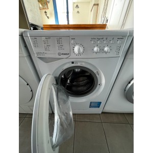 Használt Indesit IWSC51051 elöltöltős mosógép [H11575] 