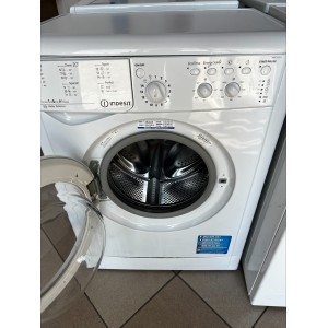 Használt Indesit IWSC51051 elöltöltős mosógép [H11650] 