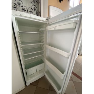 Használt Indesit SA300L normál hűtőszekrény [H11891] 