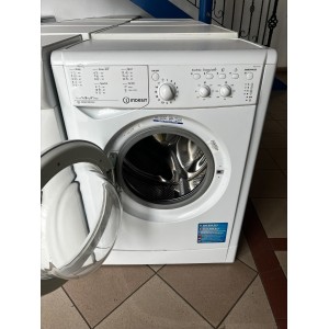 Használt Indesit IWSC51051 elöltöltős mosógép [H12303] 